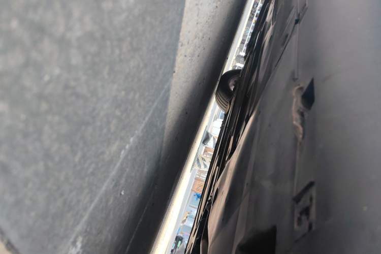Used Citroen C5 2013 2.3L Automatic Zunyu Model Chassis Rear Left