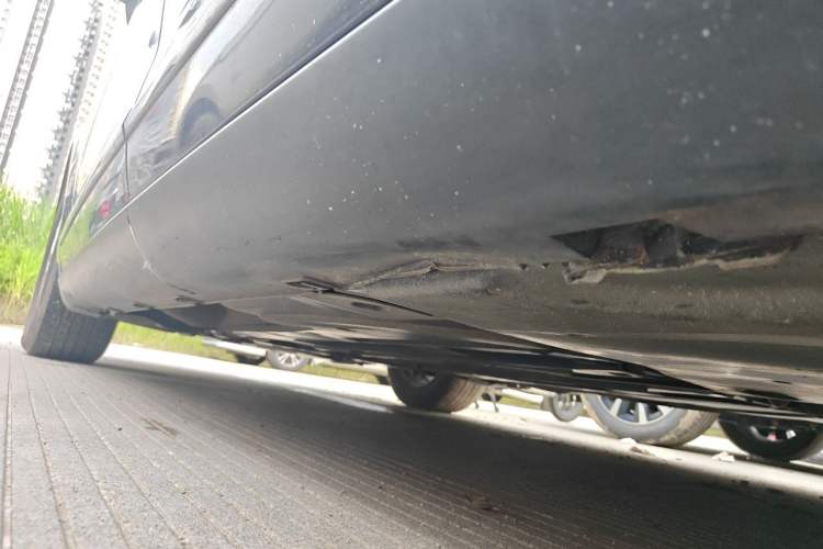 Used Citroen C5 2013 2.0L Automatic Luxury Model Chassis Rear Left