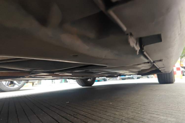 Used Citroen C5 2013 2.0L Automatic Luxury Model Chassis Rear Right