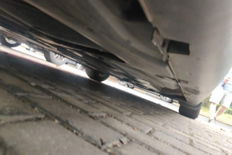 Used Citroen C5 2013 2.0L Automatic Luxury Model Chassis Rear Right