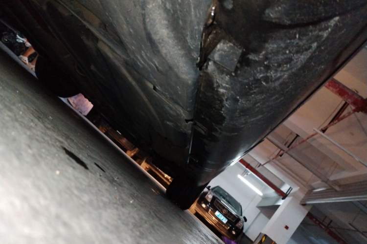 Used Citroen C5 2013 2.0L Automatic Luxury Model Chassis Rear Right