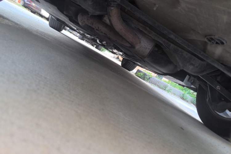 Used Citroen C5 2013 2.3L Automatic Zunyu Model Chassis Rear