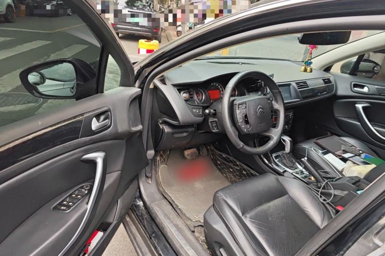 Used Citroen C5 2013 2.0L Automatic Luxury Model Driver Seat