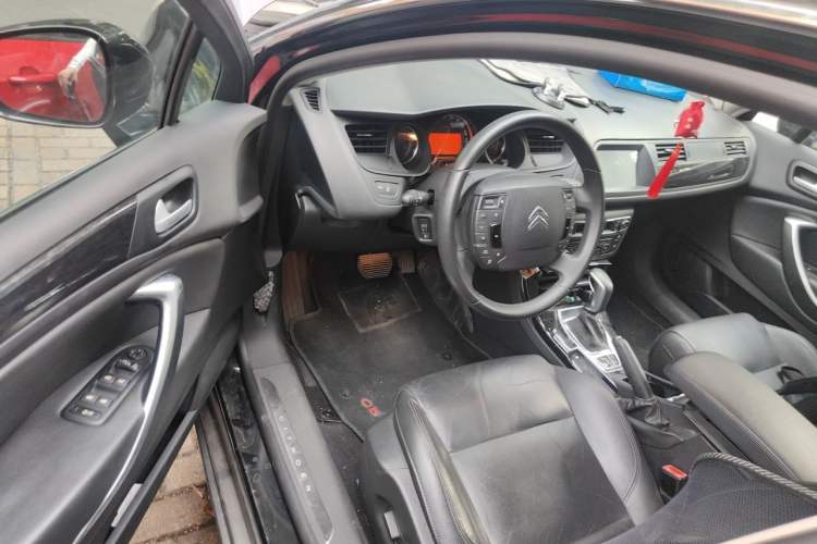 Used Citroen C5 2013 2.0L Automatic Luxury Model Driver Seat