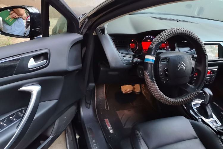 Used Citroen C5 2013 2.0L Automatic Luxury Model Driver Seat