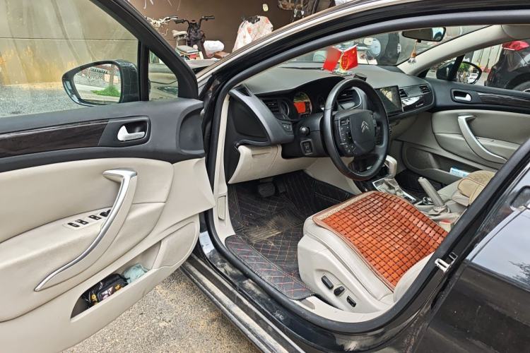 Used Citroen C5 2013 2.0L Automatic Luxury Model Driver Seat