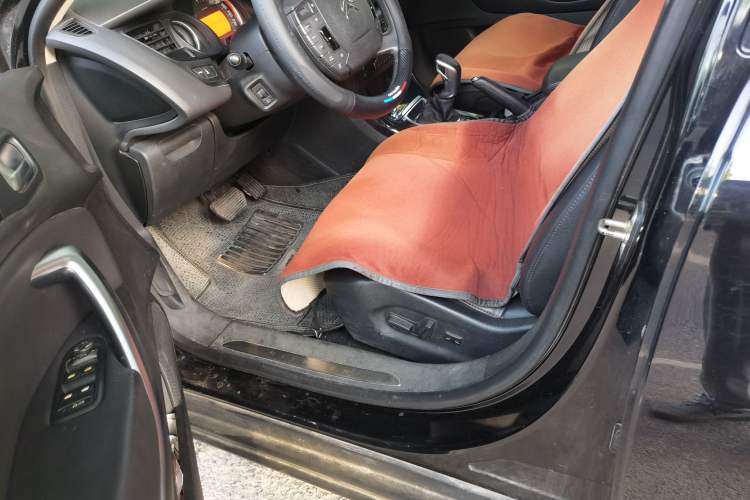 Used Citroen C5 2013 2.0L Automatic Luxury Model Driver Seat