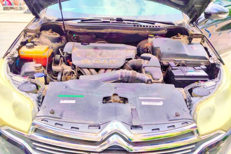 Used Citroen C5 2013 2.0L Automatic Enjoyment Model Engine Bay