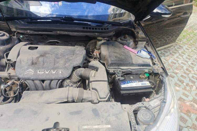 Used Citroen C5 2013 2.0L Automatic Luxury Model Engine Bay Left