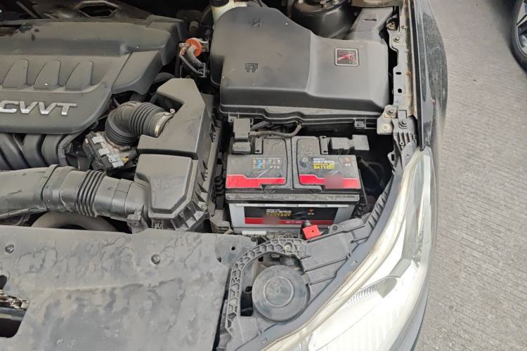 Used Citroen C5 2013 2.0L Automatic Luxury Model Engine Bay Left
