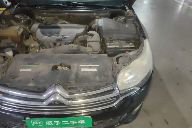 Used Citroen C5 2013 2.0L Automatic Luxury Model Engine Bay Left
