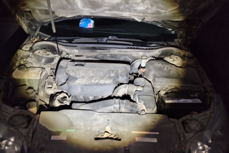 Used Citroen C5 2013 2.3L Automatic Luxury Model Engine Bay