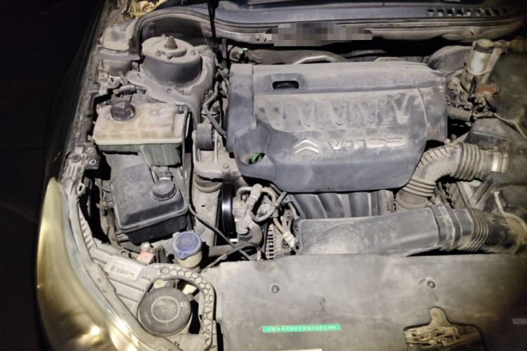Used Citroen C5 2013 2.3L Automatic Luxury Model Engine Bay Right