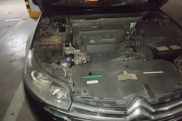 Used Citroen C5 2013 2.3L Automatic Zunyu Model Engine Bay Right