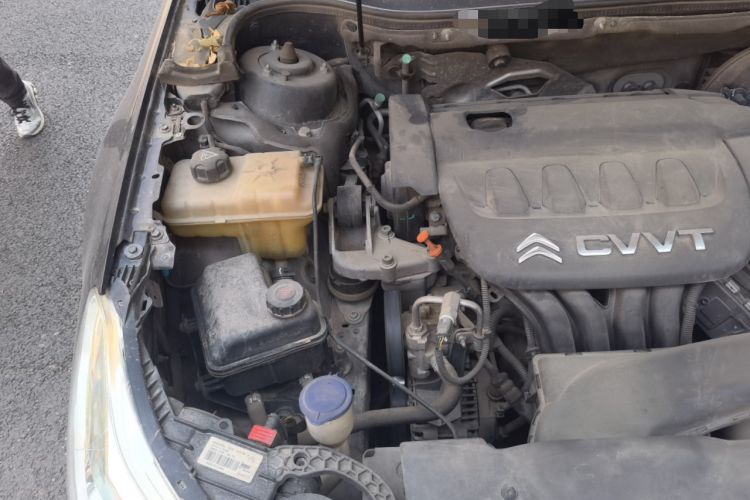 Used Citroen C5 2013 2.0L Automatic Luxury Model Engine Bay Right