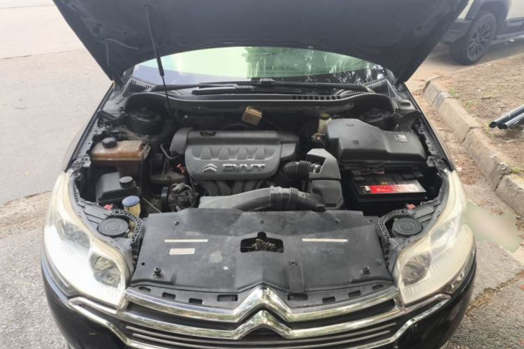 Used Citroen C5 2013 2.0L Automatic Luxury Model Engine Bay