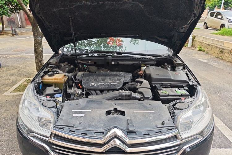 Used Citroen C5 2013 2.0L Automatic Luxury Model Engine Bay
