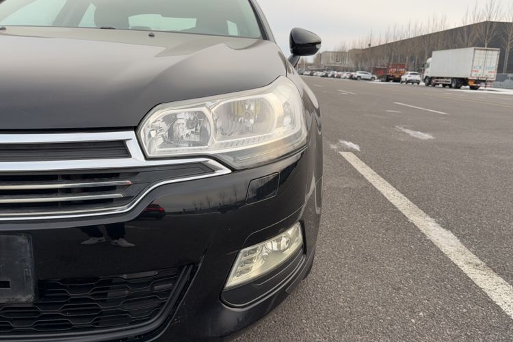 Used Citroen C5 2013 2.0L Manual Comfort Version Exterior 3