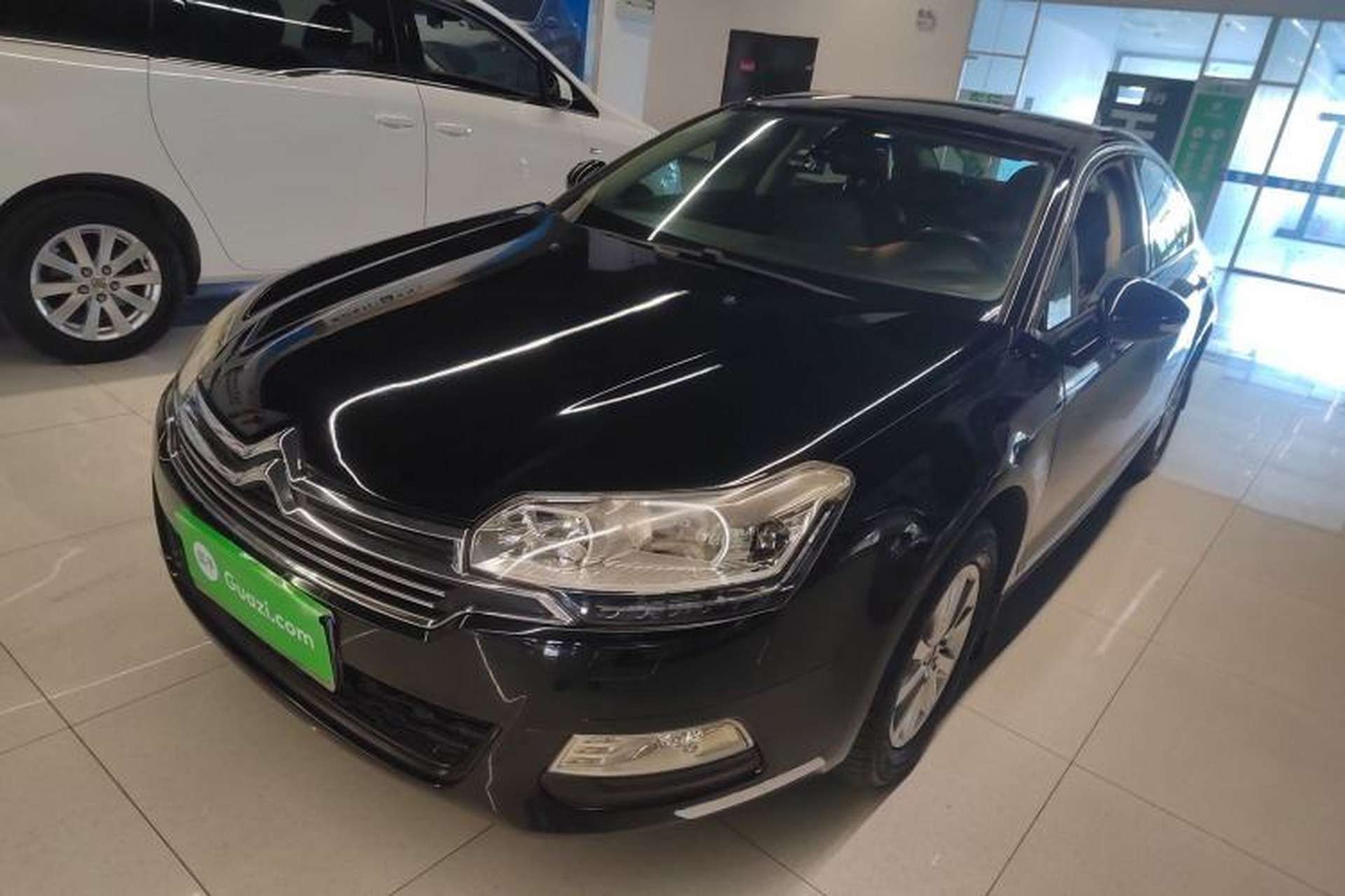 Used Citroen C5 2013 2.0L Automatic Luxury Model Front Left 45 Deg