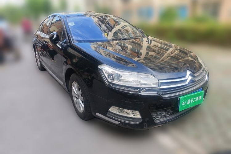 Used Citroen C5 2013 2.0L Automatic Luxury Model Front Right 45 Deg