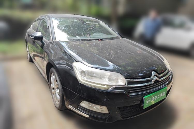 Used Citroen C5 2013 2.3L Automatic Zunyu Model Front Right 45 Deg
