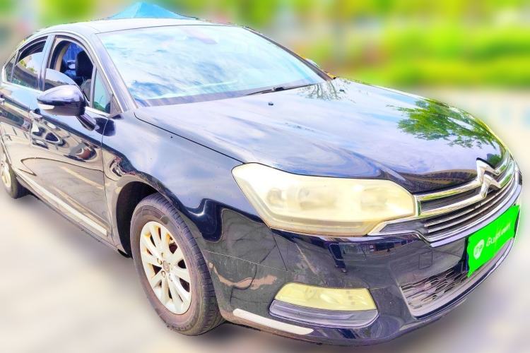 Used Citroen C5 2013 2.0L Automatic Enjoyment Model Front Right 45 Deg