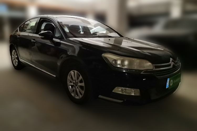 Used Citroen C5 2013 2.0L Automatic Luxury Model Front Right 45 Deg