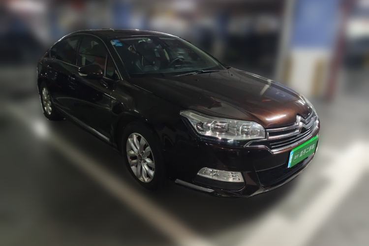 Used Citroen C5 2013 2.3L Automatic Zunyu Model Front Right 45 Deg