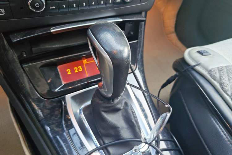 Used Citroen C5 2013 2.0L Automatic Luxury Model Gear Lever