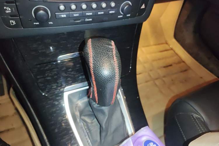 Used Citroen C5 2013 2.3L Automatic Zunyu Model Gear Lever