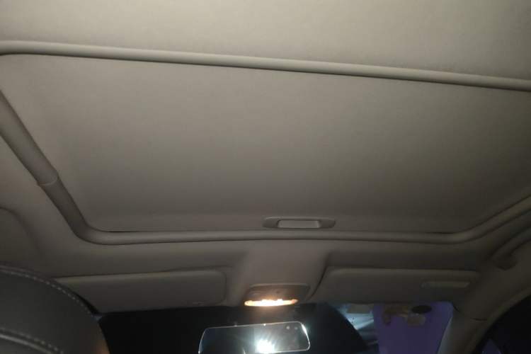 Used Citroen C5 2013 2.0L Automatic Luxury Model Headliner
