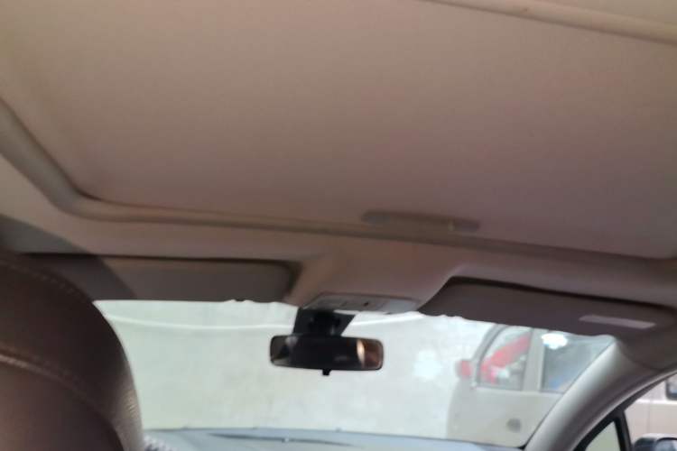 Used Citroen C5 2013 2.0L Automatic Luxury Model Headliner