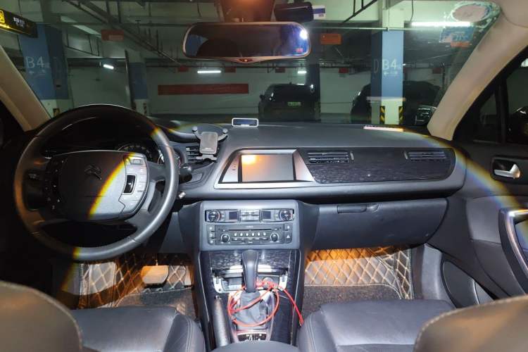 Used Citroen C5 2013 2.3L Automatic Zunyu Model Headliner
