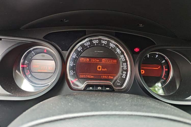Used Citroen C5 2013 2.0L Automatic Luxury Model Instrument Cluster