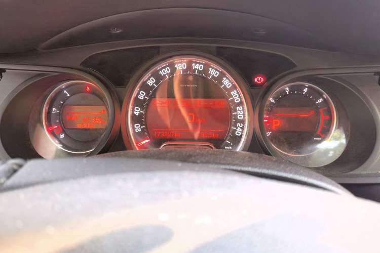 Used Citroen C5 2013 2.0L Automatic Luxury Model Instrument Cluster