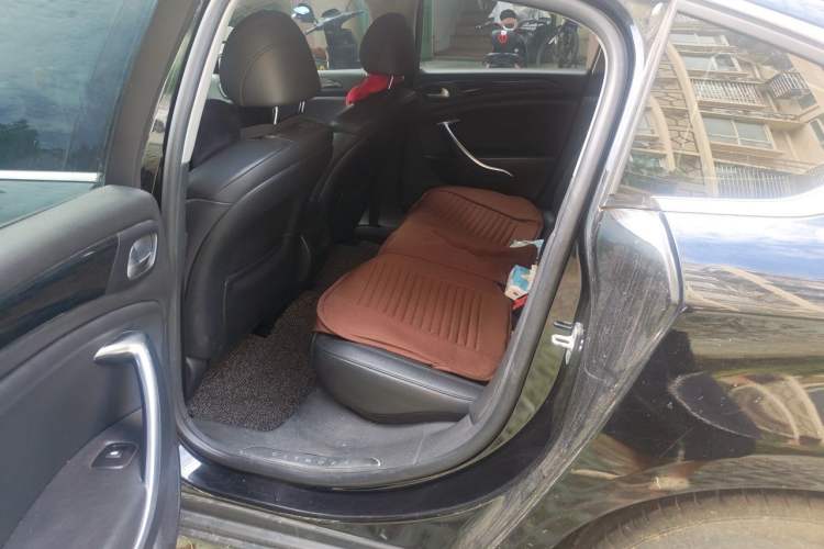 Used Citroen C5 2013 2.0L Automatic Luxury Model Left Rear Seat