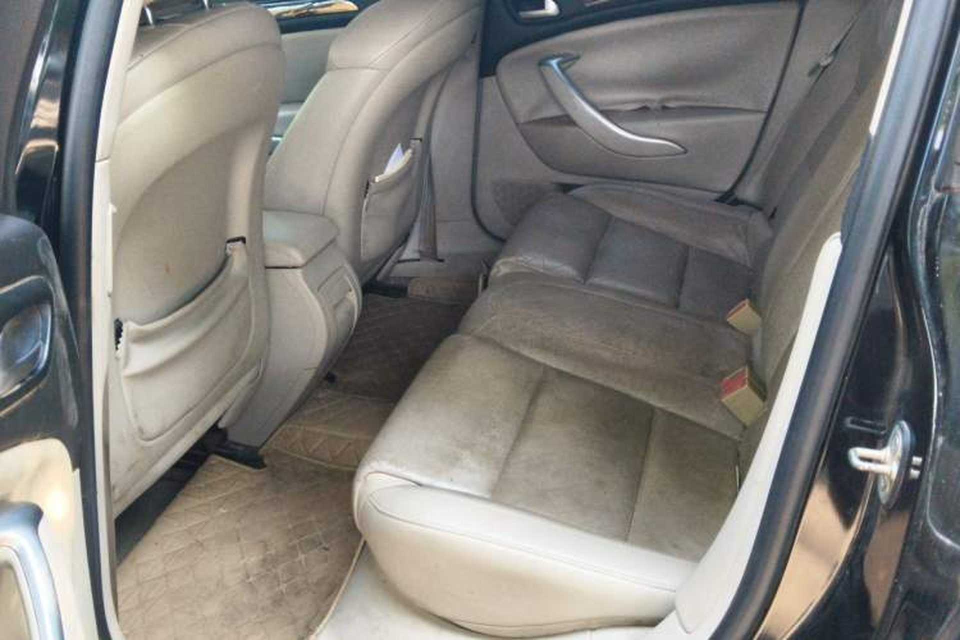Used Citroen C5 2013 2.3L Automatic Zunyu Model Left Rear Seat