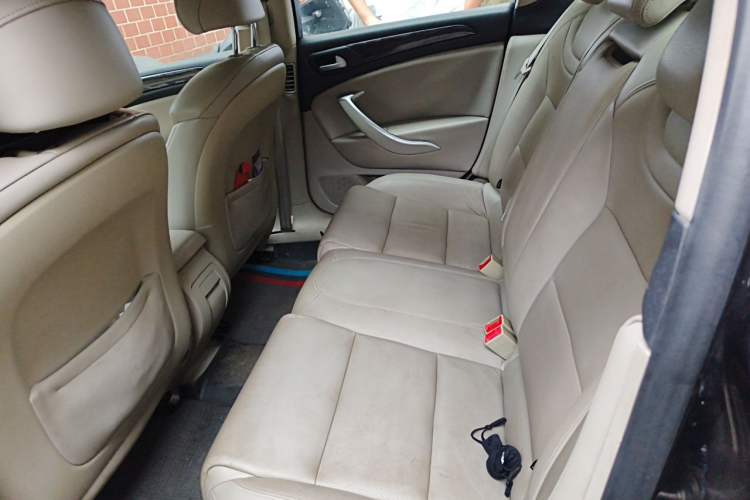 Used Citroen C5 2013 2.3L Automatic Zunyu Model Left Rear Seat