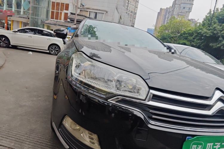 Used Citroen C5 2013 2.0L Automatic Luxury Model Right Front Headlight