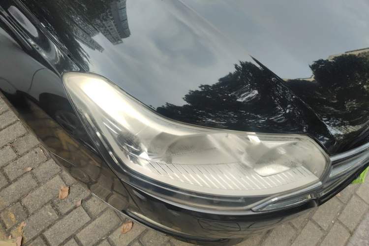Used Citroen C5 2013 2.0L Automatic Luxury Model Right Front Headlight