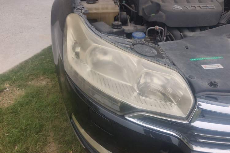 Used Citroen C5 2013 2.3L Automatic Zunyu Model Right Front Headlight