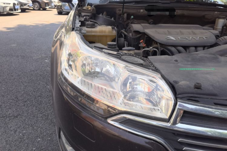 Used Citroen C5 2013 2.0L Automatic Luxury Model Right Front Headlight