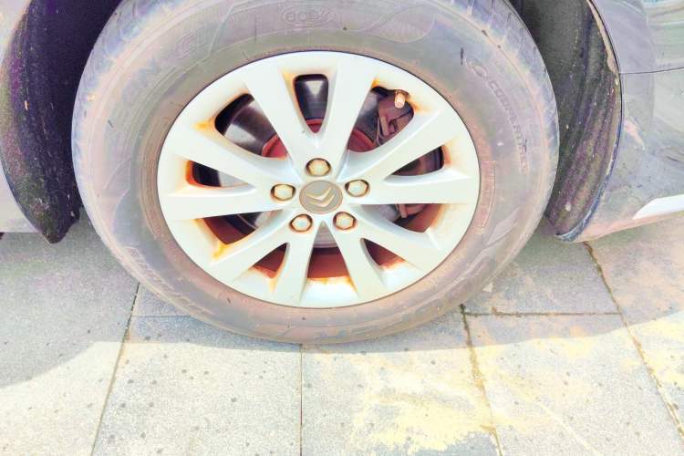 Used Citroen C5 2013 2.0L Automatic Enjoyment Model Right Front Wheel Hub