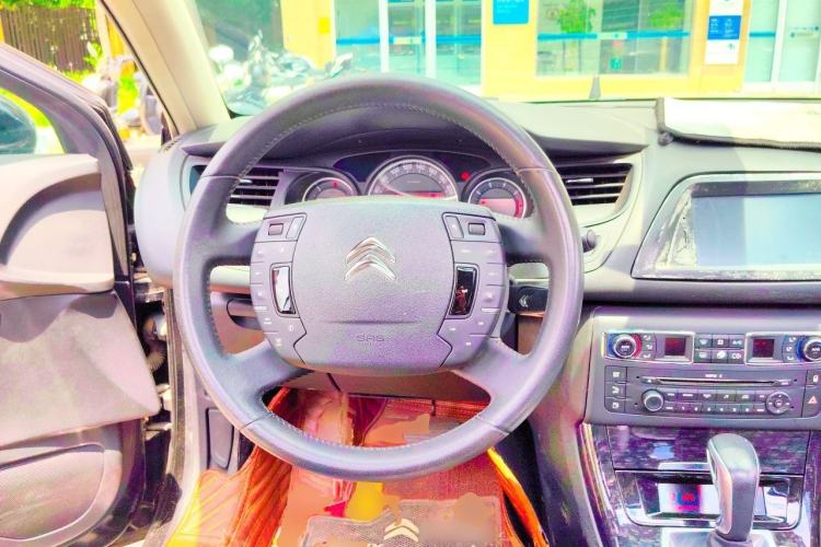 Used Citroen C5 2013 2.0L Automatic Enjoyment Model Steering Wheel