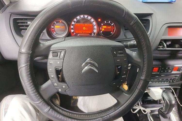 Used Citroen C5 2013 2.0L Automatic Luxury Model Steering Wheel