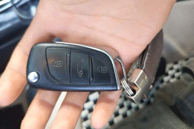 Used Citroen C5 2013 2.0L Automatic Luxury Model Vehicle Key