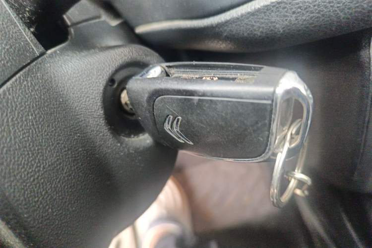Used Citroen C5 2013 2.0L Automatic Luxury Model Vehicle Key