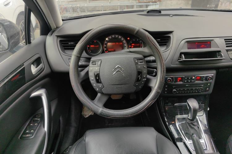 Used Citroen C5 2013 2.3L Automatic Zunyu Model Steering Wheel