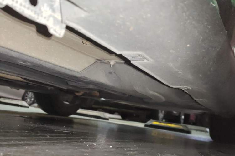 Used Citroen C5 2013 2.0L Automatic Luxury Model Chassis Front Left