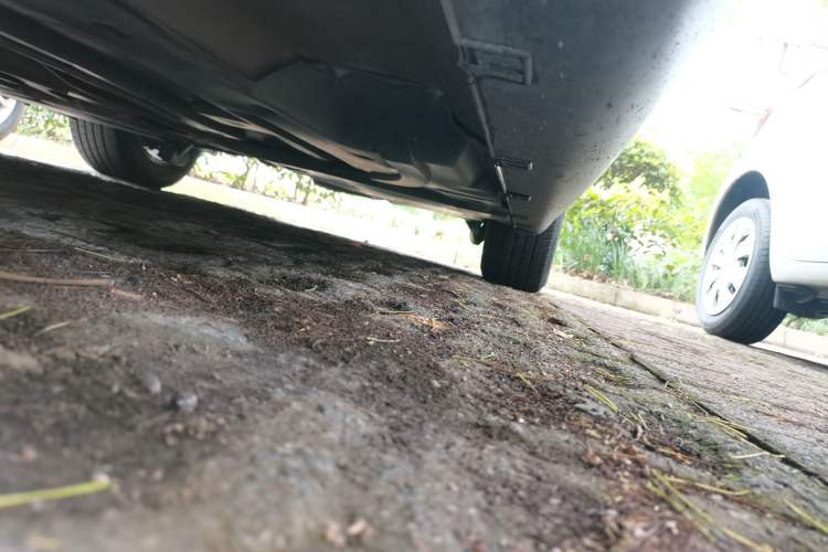Used Citroen C5 2013 2.0L Automatic Luxury Model Chassis Front Left